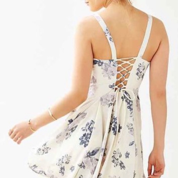 ❌SOLD❌Margot Mini Dress - Picture 2 of 5